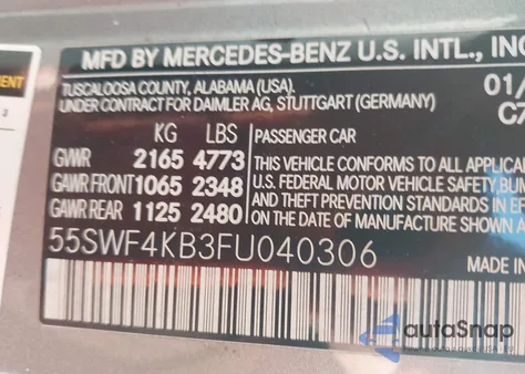 2015 Mercedes-Benz C 300 4Matic из США, поврежденный, VIN 55SWF4KB3FU040306